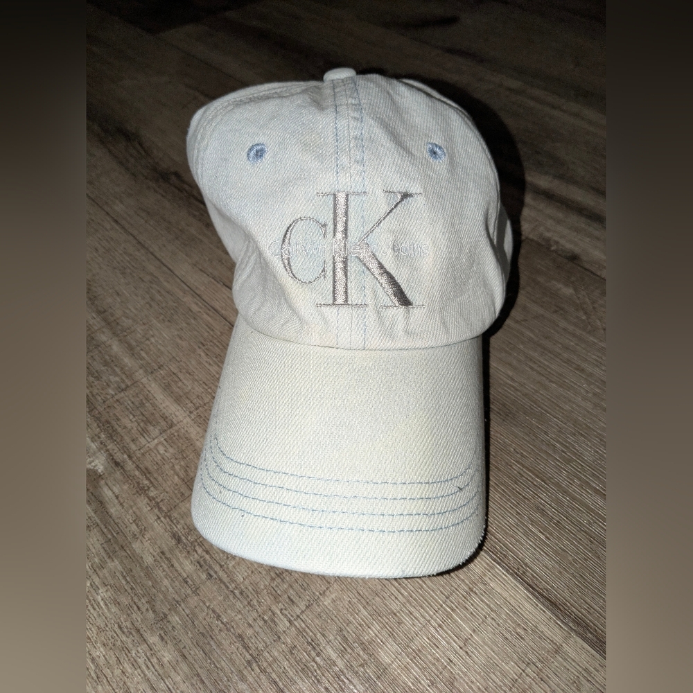 Women's Calvin Klein Light Denim Cap Hat Strap back Mom Hat